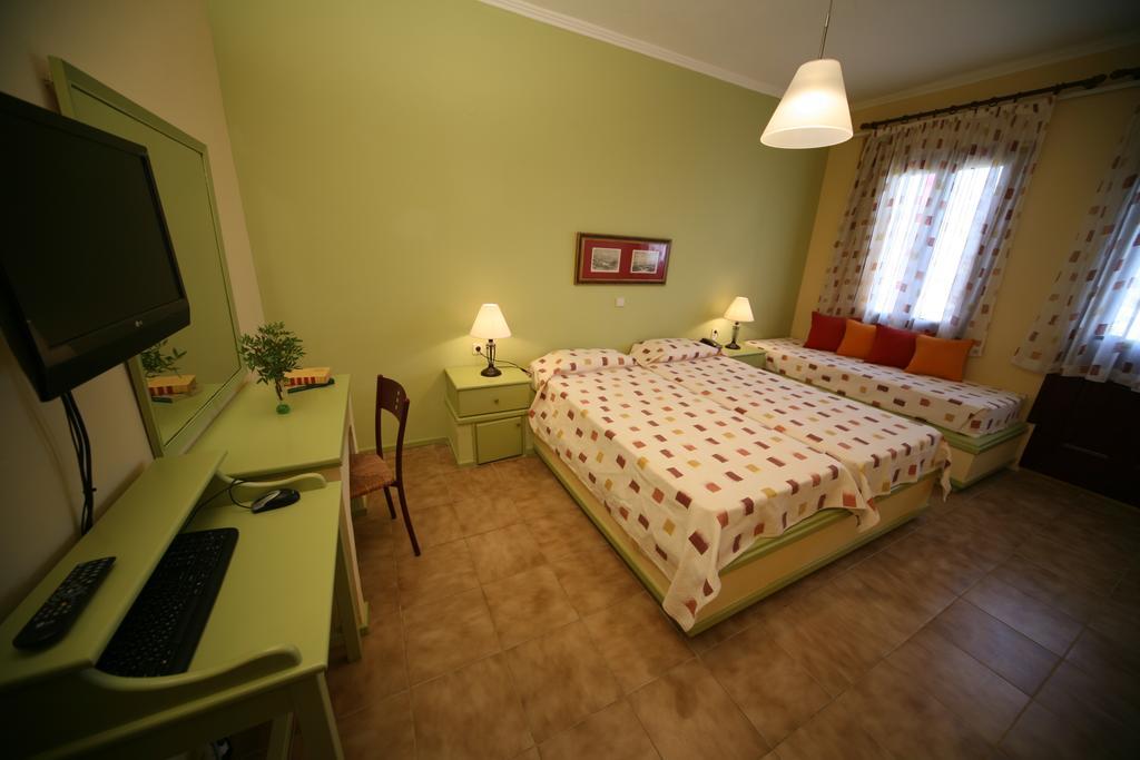 Aeriko Benovias Rooms & Apartments كارفاس المظهر الخارجي الصورة
