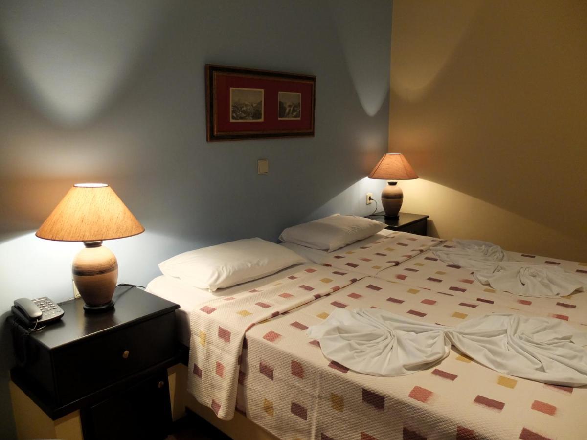 Aeriko Benovias Rooms & Apartments كارفاس المظهر الخارجي الصورة